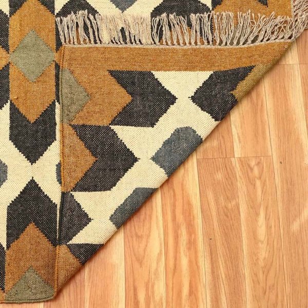 Hand Woven Wool Jute Kilim Geometric Area Rug - Image 5
