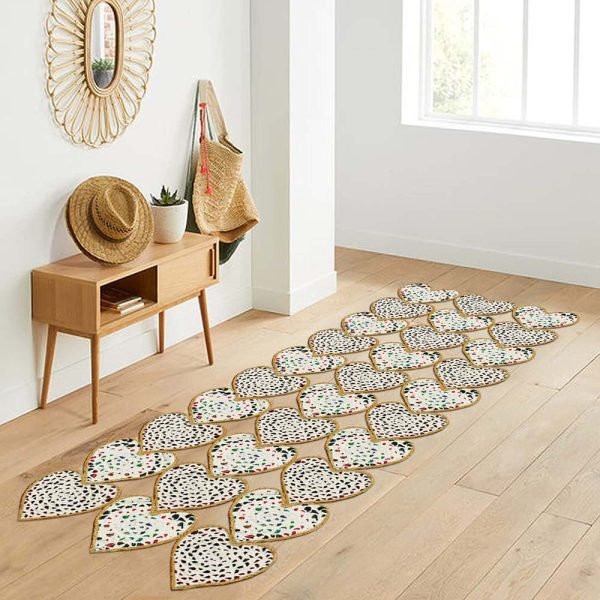 Hand Braided Cotton Jute Geometric Heart Rug - Image 2