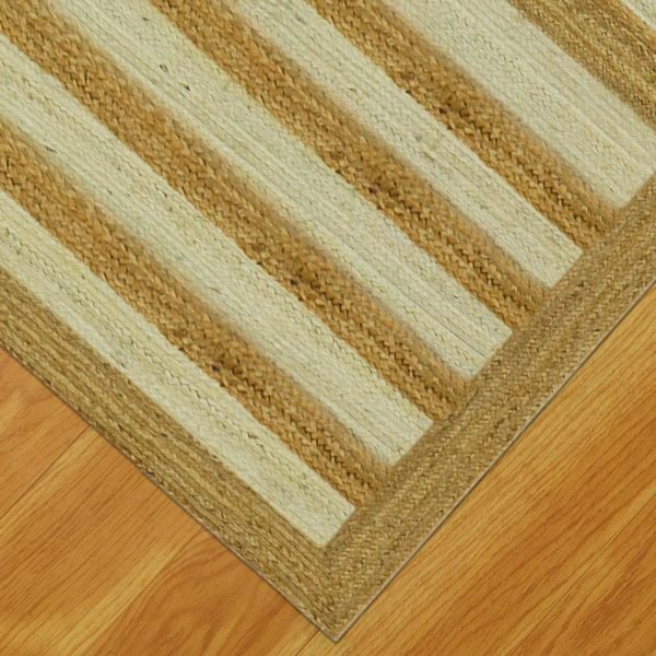 Handmade White Geometric Entryway Area Rug - Image 5