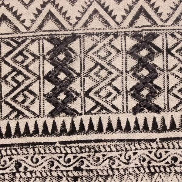 Handmade Cotton Gray Geometric Home Decor Rug - Image 6