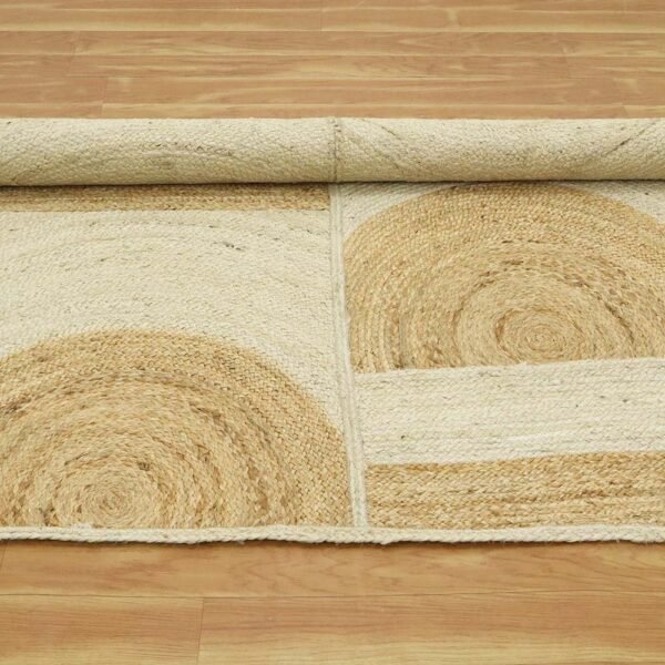 Handmade Ntural Beige Geometric Jute Area Rug - Image 3